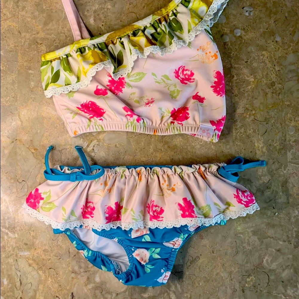 Sweet honey swim
